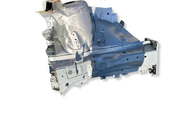 Volvo XC40 Front quarter panel 
