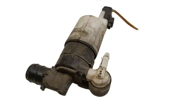 Peugeot 308 Windscreen/windshield washer pump 8200067015
