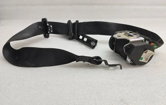 Mercedes-Benz Sprinter W906 Front seatbelt A9068600088