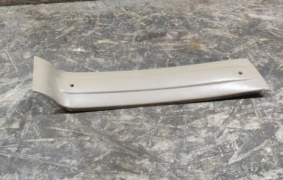 Buick LeSabre (B) pillar trim (top)