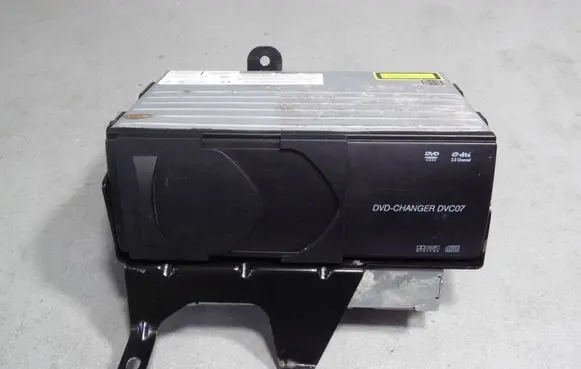 Audi Q7 4L CD/DVD changer 4L0035108P