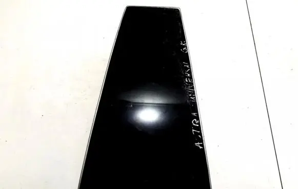 Opel Astra F Rear vent window glass 