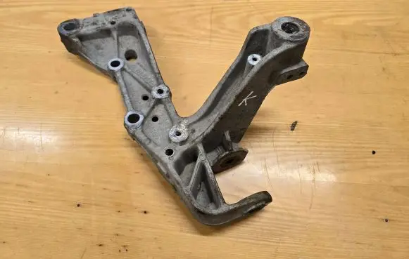 Volkswagen Caddy Other front suspension part 1K0199295F 1706AC 15092003