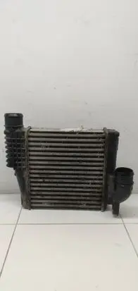 Peugeot 308 Intercooler radiator M161789E