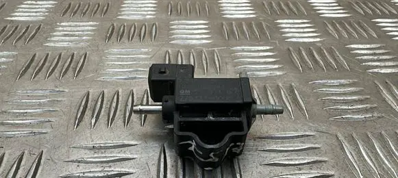 Opel Zafira C Valve vacuum 55574902
