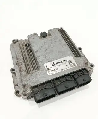 Nissan X-Trail T31 Engine control unit/module 237103UC8B 1039S21035 0281018160