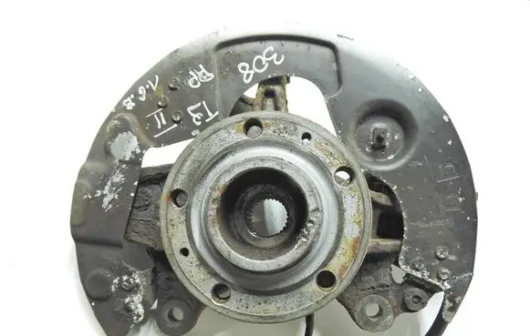 Peugeot 308 Front wheel hub spindle knuckle
