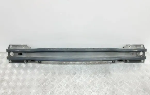 Volvo V70 Front bumper cross member 30791152