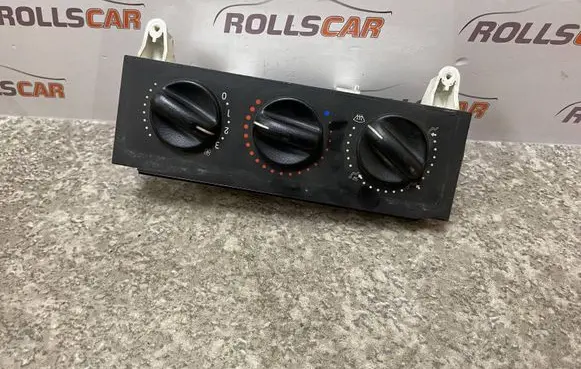 Renault Kangoo I Climate control unit 9041701917 9070437047