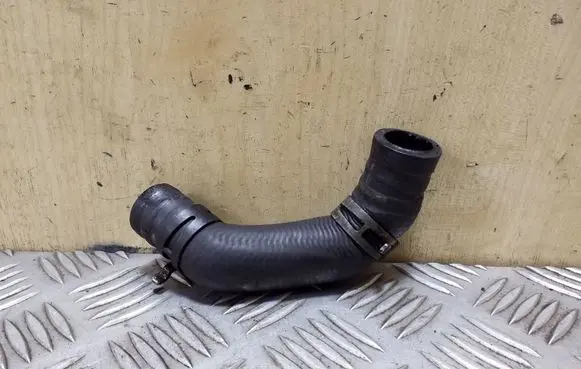 Volkswagen Golf VI Engine coolant pipe/hose
