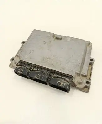 Citroen C5 Engine control unit/module 9637137380 0261206419