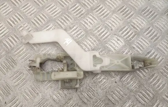 Hyundai ix35 Rear door interior handle 9075100400