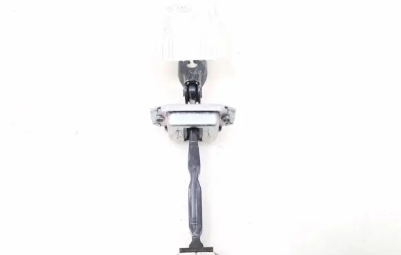 Nissan Qashqai Front door check strap stopper