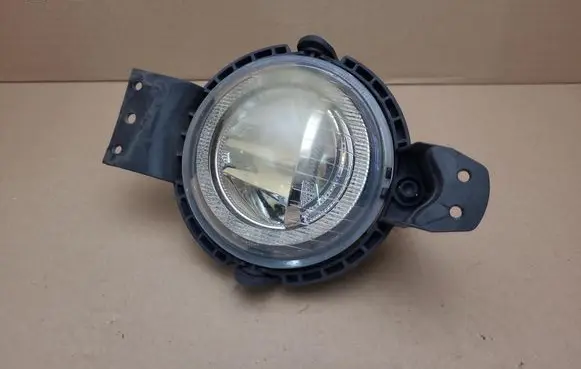 Mini Cooper Countryman R60 Front fog light 