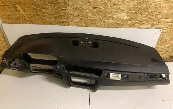 BMW 3 E90 E91 Dashboard 7155202 05B335RB03006