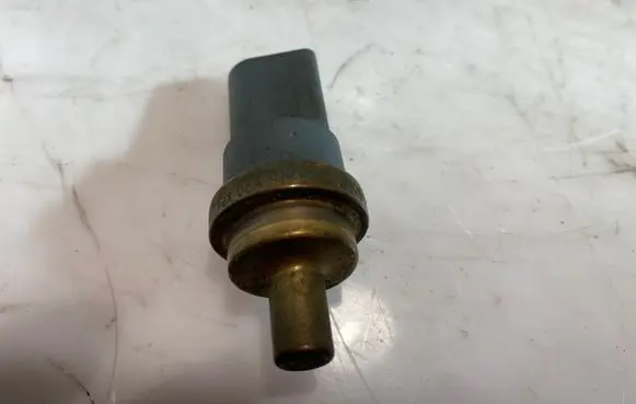 Coolant temperature sensor