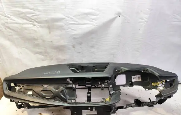 Alfa Romeo Giulietta Dashboard 156102186