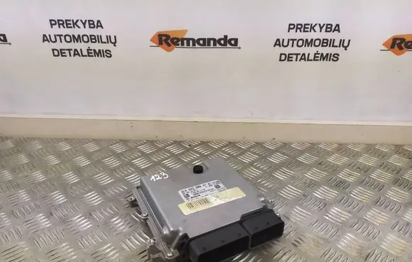 Mercedes-Benz GLA W156 Engine control unit/module A6429004701 1039S00000 A6429012100