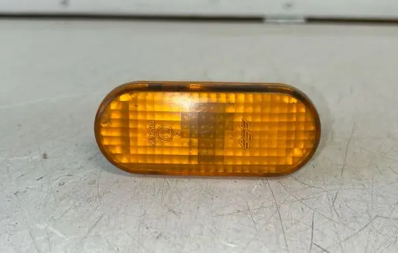 Ford Galaxy Front fender indicator light 3A0949117A
