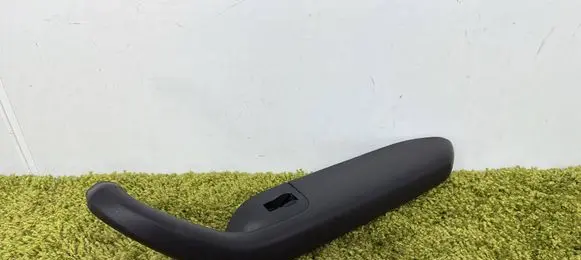 Audi A4 S4 B7 8E 8H Front door interior handle trim 8e1867174