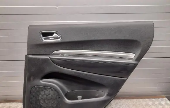 Dodge Durango III Rear door card panel trim