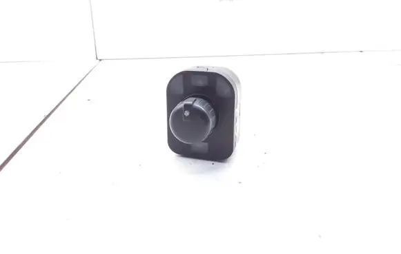 Audi Q7 4L Wing mirror switch 8E0959565A