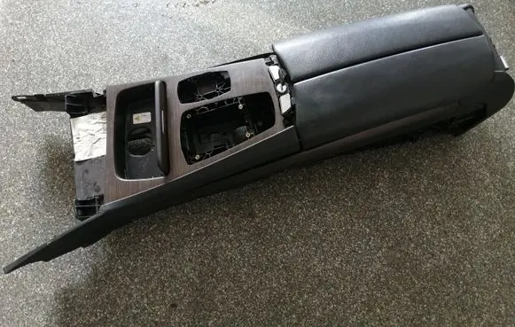 BMW 7 F01 F02 F03 F04 Center console 9112677 58450713