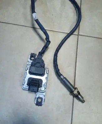 Volkswagen Crafter Lambda probe sensor 04L907805EF NE69345