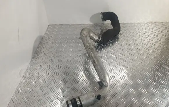 Audi A4 S4 B8 8K Intercooler hose/pipe 8K0145738 8K0145737 069145731