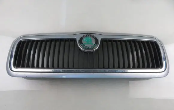 Skoda Octavia Mk1 (1U) Front grill 1U0853651