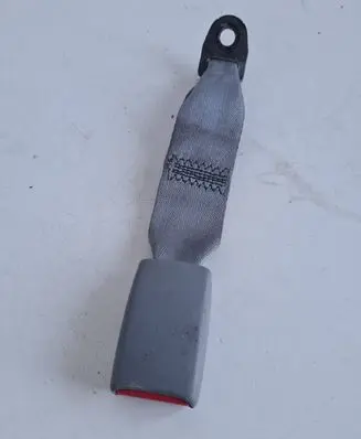 Mitsubishi Galant Rear seatbelt