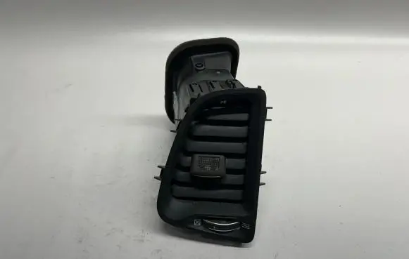 Dodge Challenger Dashboard air vent grill cover trim 5LE74DX9AD