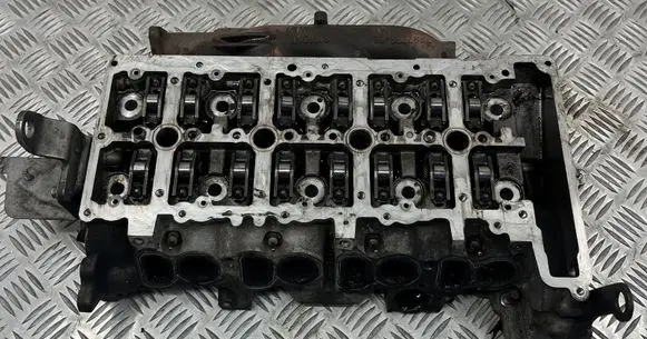Engine head