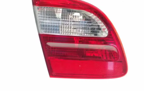 Mercedes-Benz E W211 Tailgate rear/tail lights A2118201364