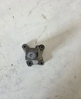 Audi A6 S6 C6 4F Engine mounting bracket