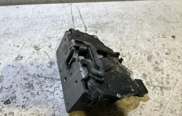 Citroen Jumper Front door lock 1395263080 1810181224 E20382100