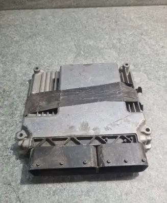 Mercedes-Benz E W211 Engine control unit/module 0281011162 W482016B A6461533079