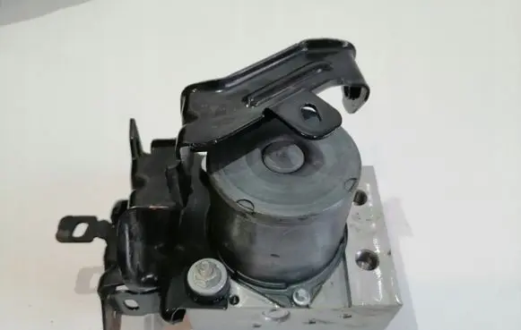 Peugeot 508 RXH ABS Pump 9802776280