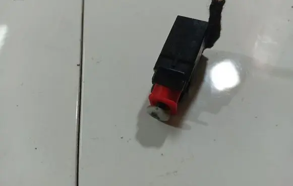 Opel Antara Brake pedal sensor switch 13299721