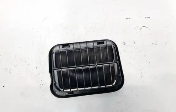 Tesla Model S Air intake duct part 2F2AB280B62AB