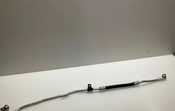 Tesla Model Y Air conditioning (A/C) pipe/hose 600773300A