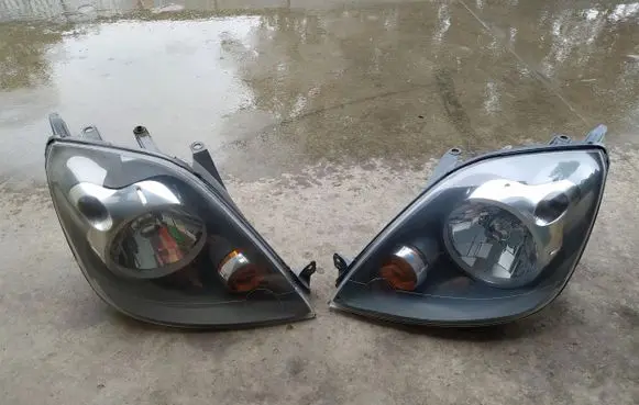 Ford Fiesta Headlight/headlamp