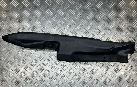 Skoda Octavia Mk2 (1Z) Fender end trim 1Z0821112