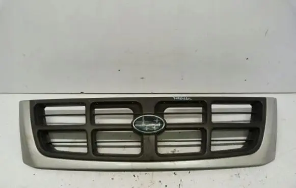Subaru Forester SF Front bumper upper radiator grill