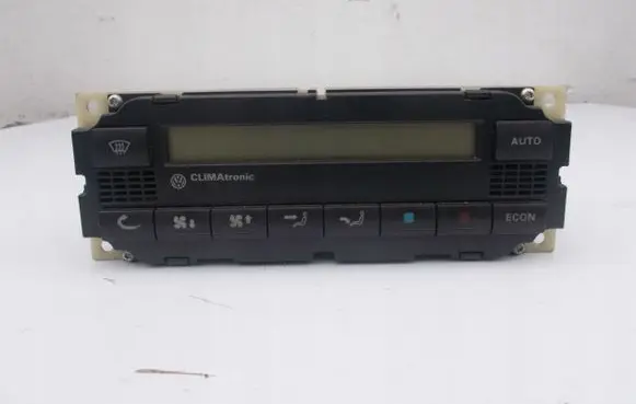 Volkswagen PASSAT B5 Climate control unit 1J1907044