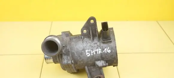 BMW 3 E90 E91 Water pump 70285302 N43B20A