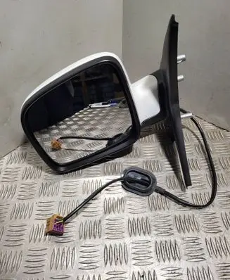 Volkswagen Transporter - Caravelle T5 Front door electric wing mirror