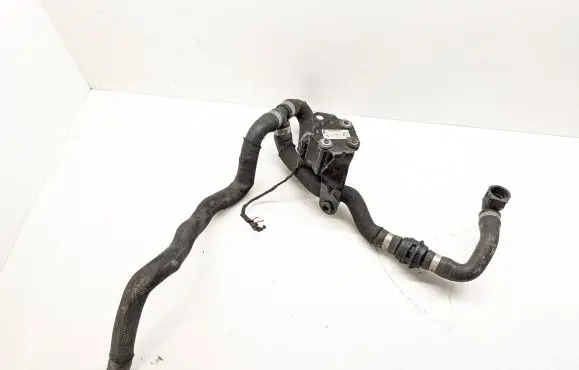 BMW 7 F01 F02 F03 F04 Electric auxiliary coolant/water pump 9183714