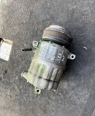 Opel Vectra C Air conditioning (A/C) compressor (pump) 24411270