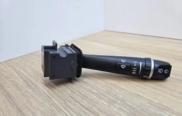 Volvo XC90 Wiper control stalk 31268565 12W19D